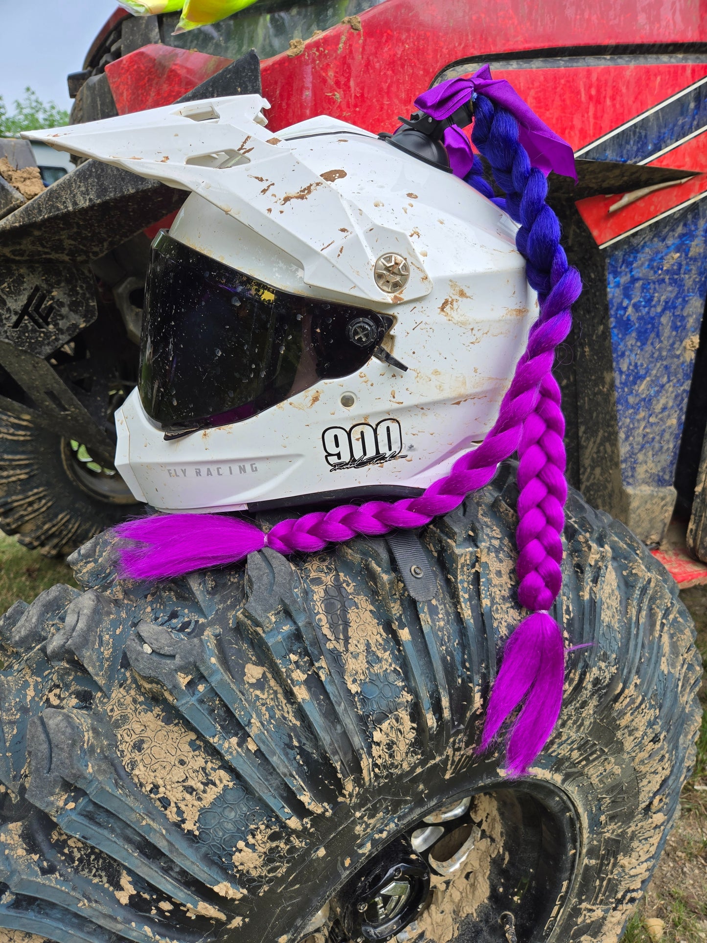 Helmet Pigtails