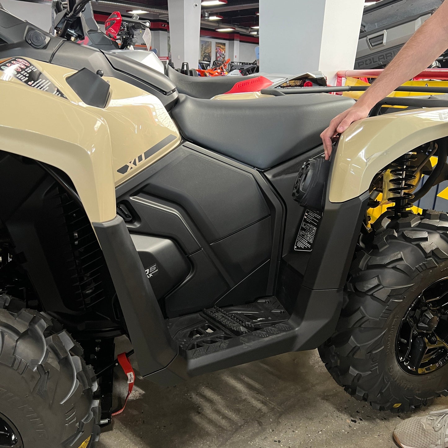 Can Am Outlander (12–25) Bluetooth LED Double ATV Surround Sound System