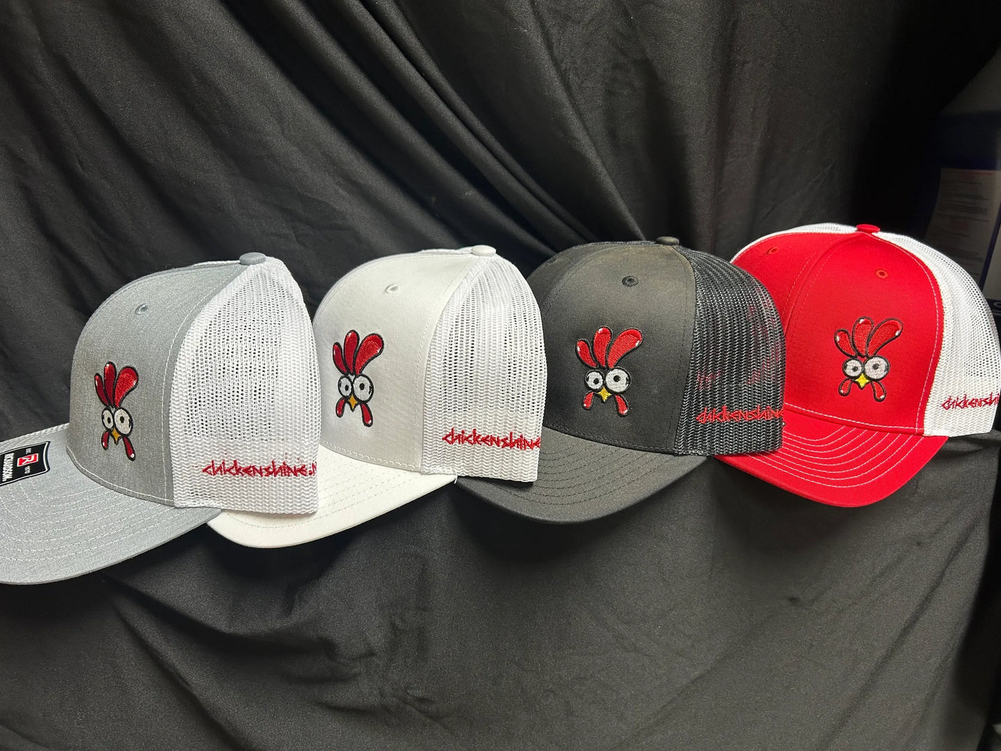 Chicken Shine Hat (Grey, White, Black, Red)